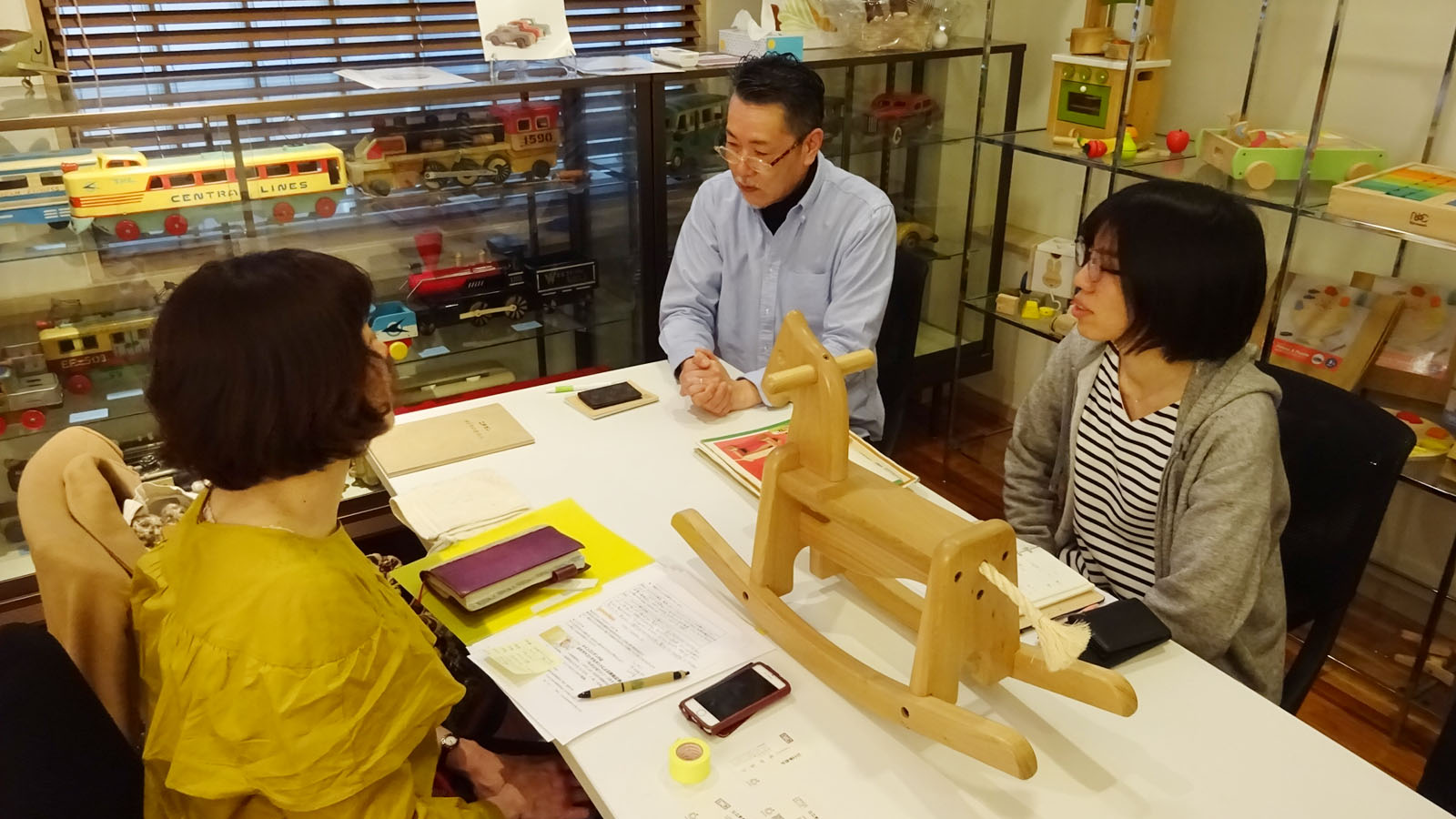 日本でいちばん古い木製玩具メーカー　ニチガンの「エルムの木馬」（前編）