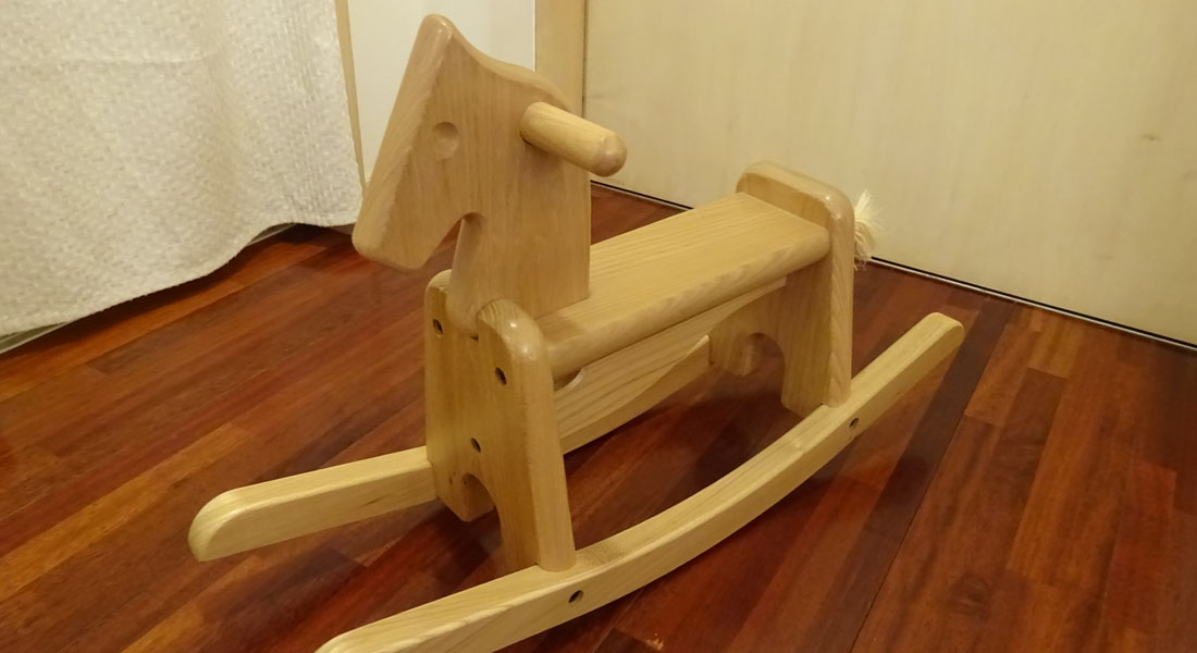 日本でいちばん古い木製玩具メーカー　ニチガンの「エルムの木馬」（後編）